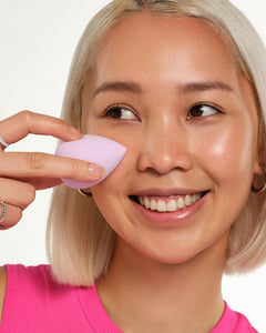 Beauty blender sponges and cosmetic makeup application sponges