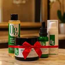 Complete facial skincare sets and multi-step routine skincare kits